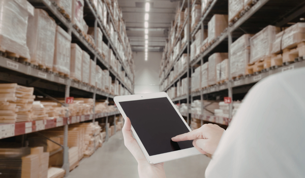 Lojistik Sektöründe Akıllı Takip Sistemleri ile Maliyet Yönetimi